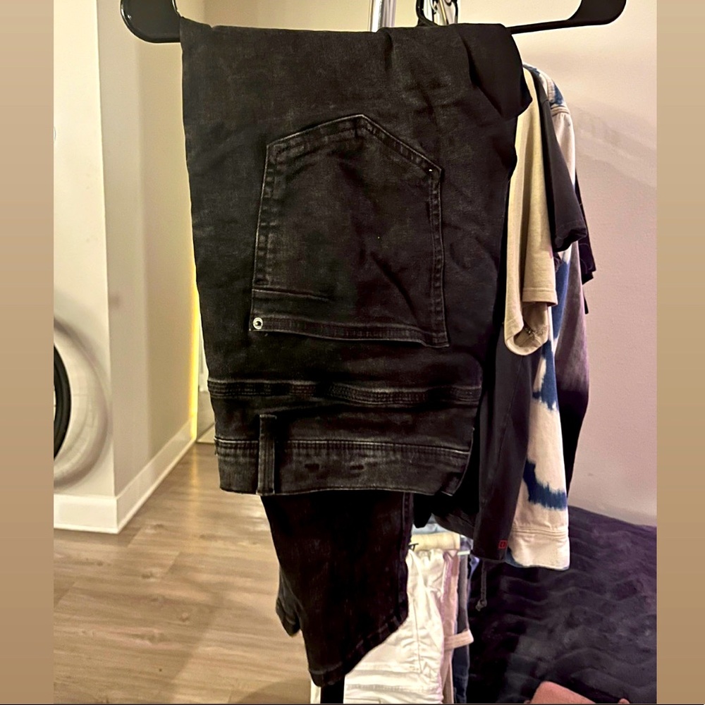 Black faded jeans